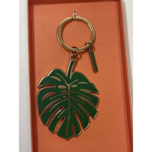 Idlewild Co. Monstera Enamel Keychain - Picture 4 of 7